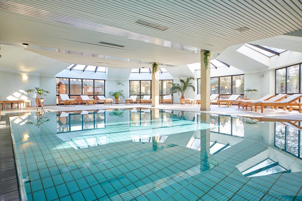 Hotel Moselpark 贝恩卡斯特尔-屈斯 外观 照片
